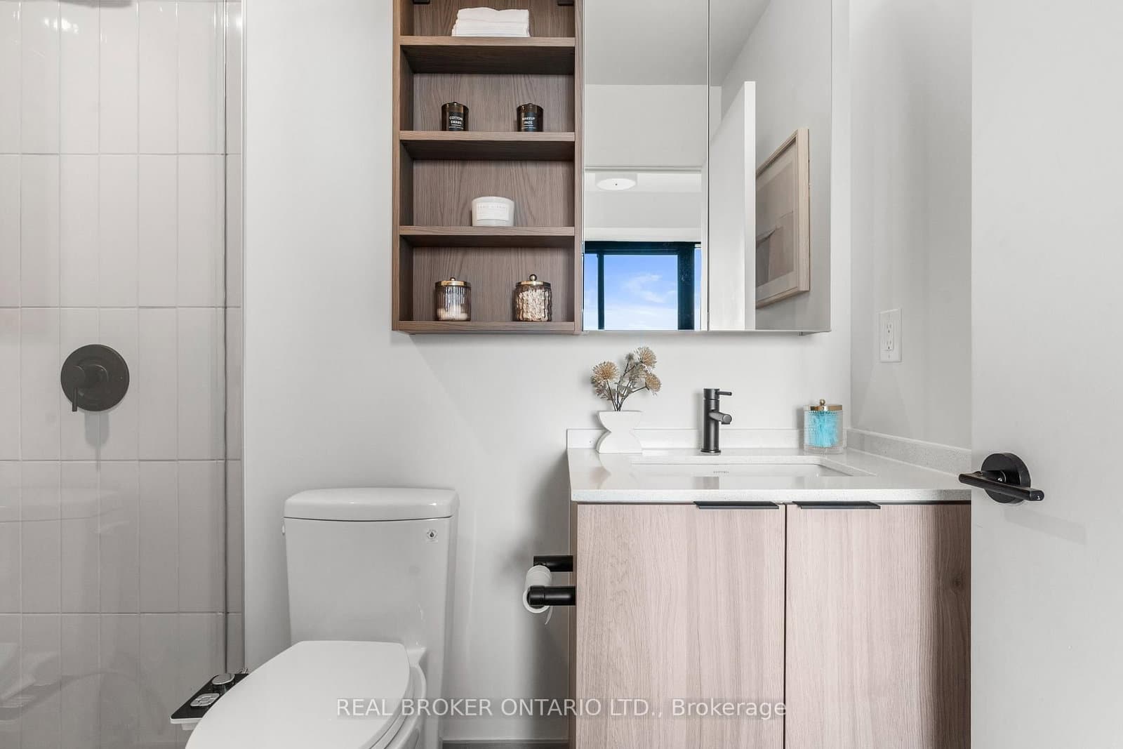 181 Sterling Road, Unit 902 thumbnail 13