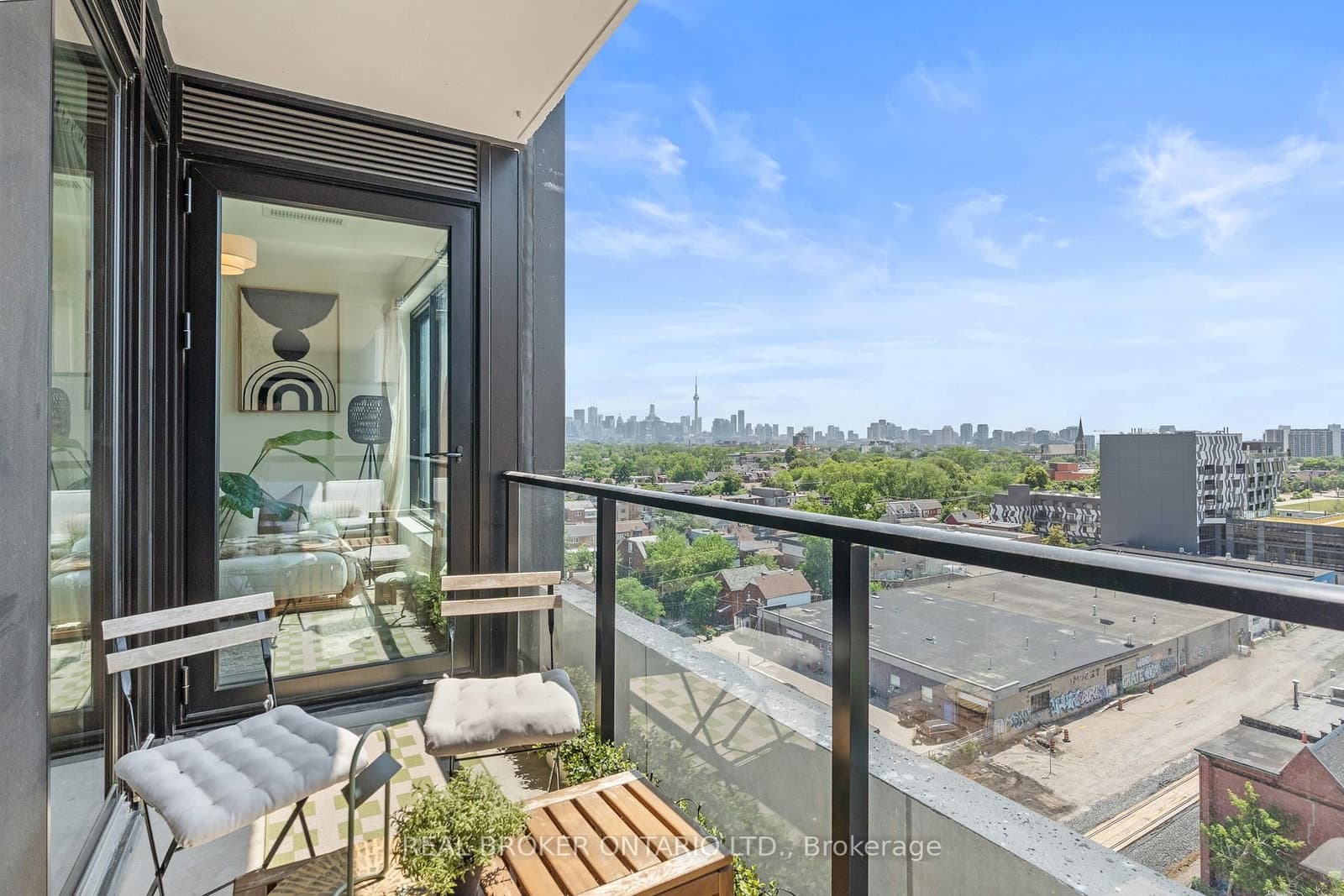 181 Sterling Road, Unit 902 thumbnail 23