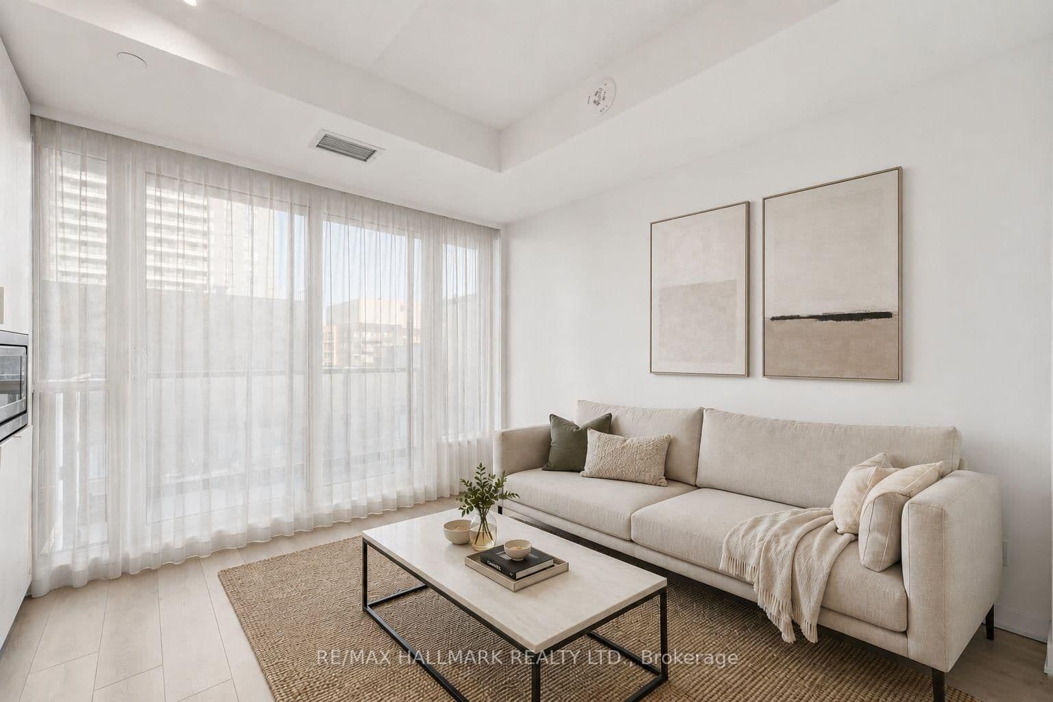 130 River Street, Unit 1306 thumbnail 2