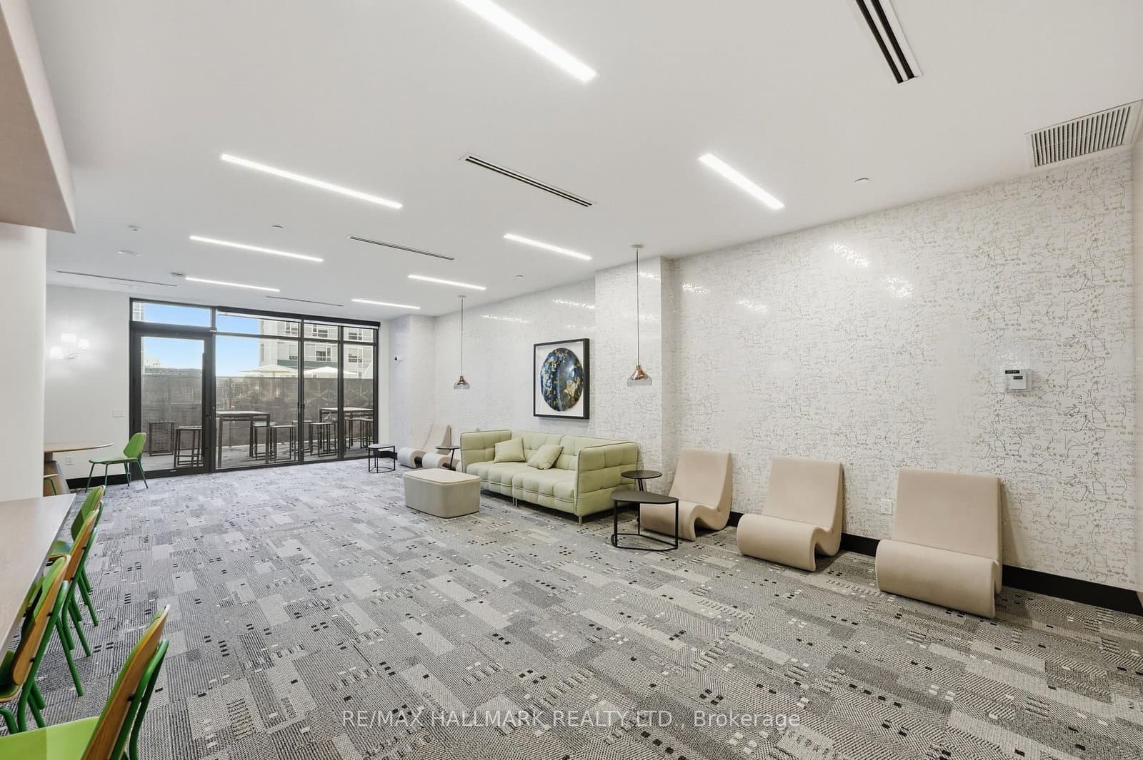 130 River Street, Unit 1306 thumbnail 21
