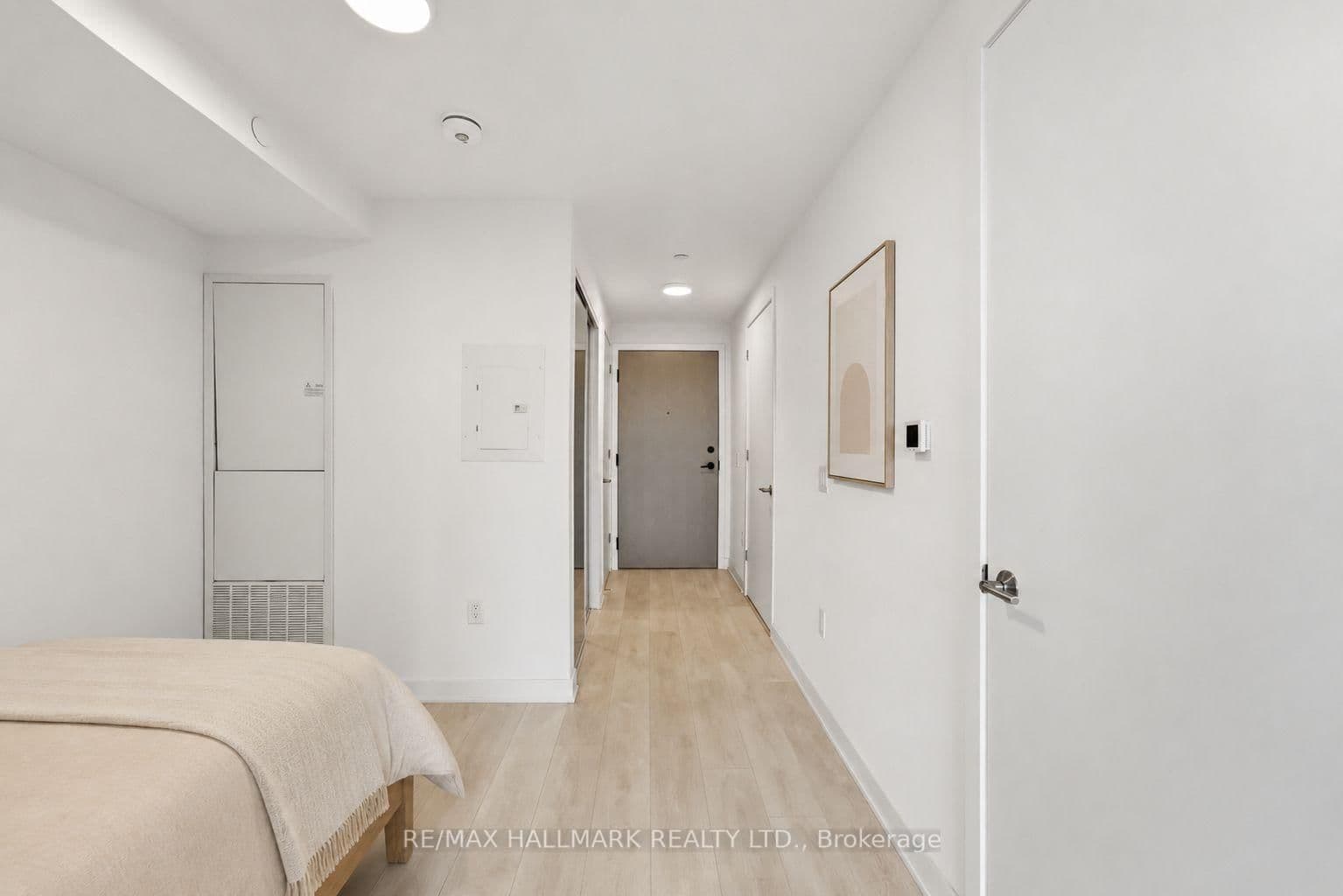 130 River Street, Unit 1306 thumbnail 3