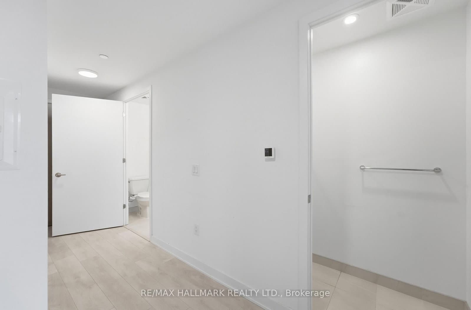 130 River Street, Unit 1306 thumbnail 7