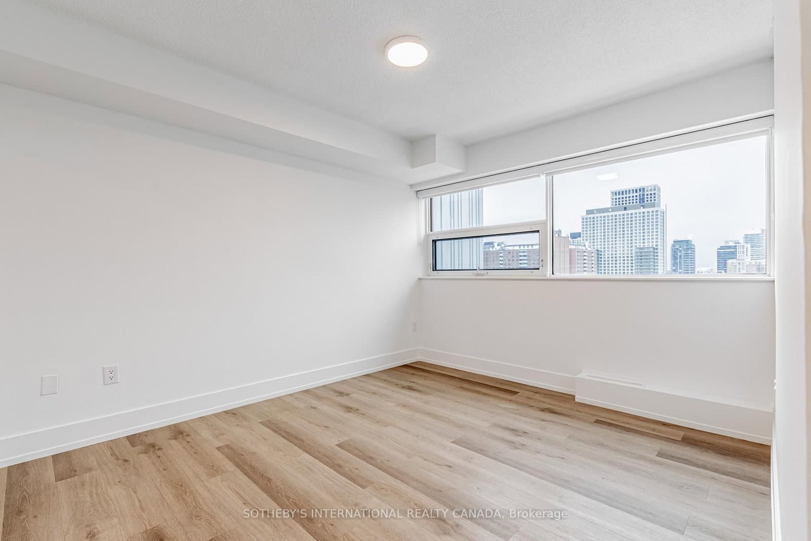 201 Sherbourne Street, Unit N1206 thumbnail 11