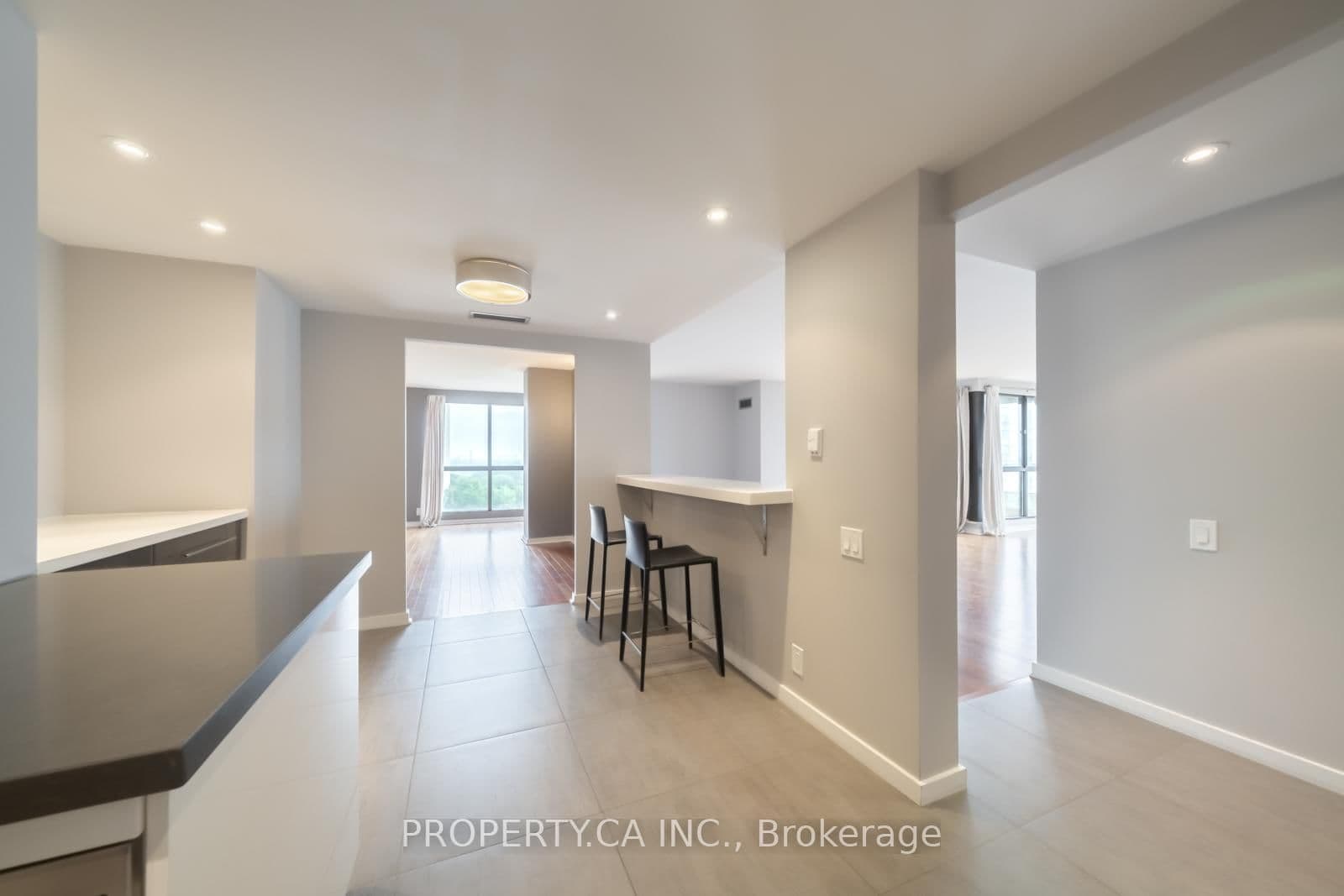 1 Concorde Place, Unit 1202 thumbnail 6