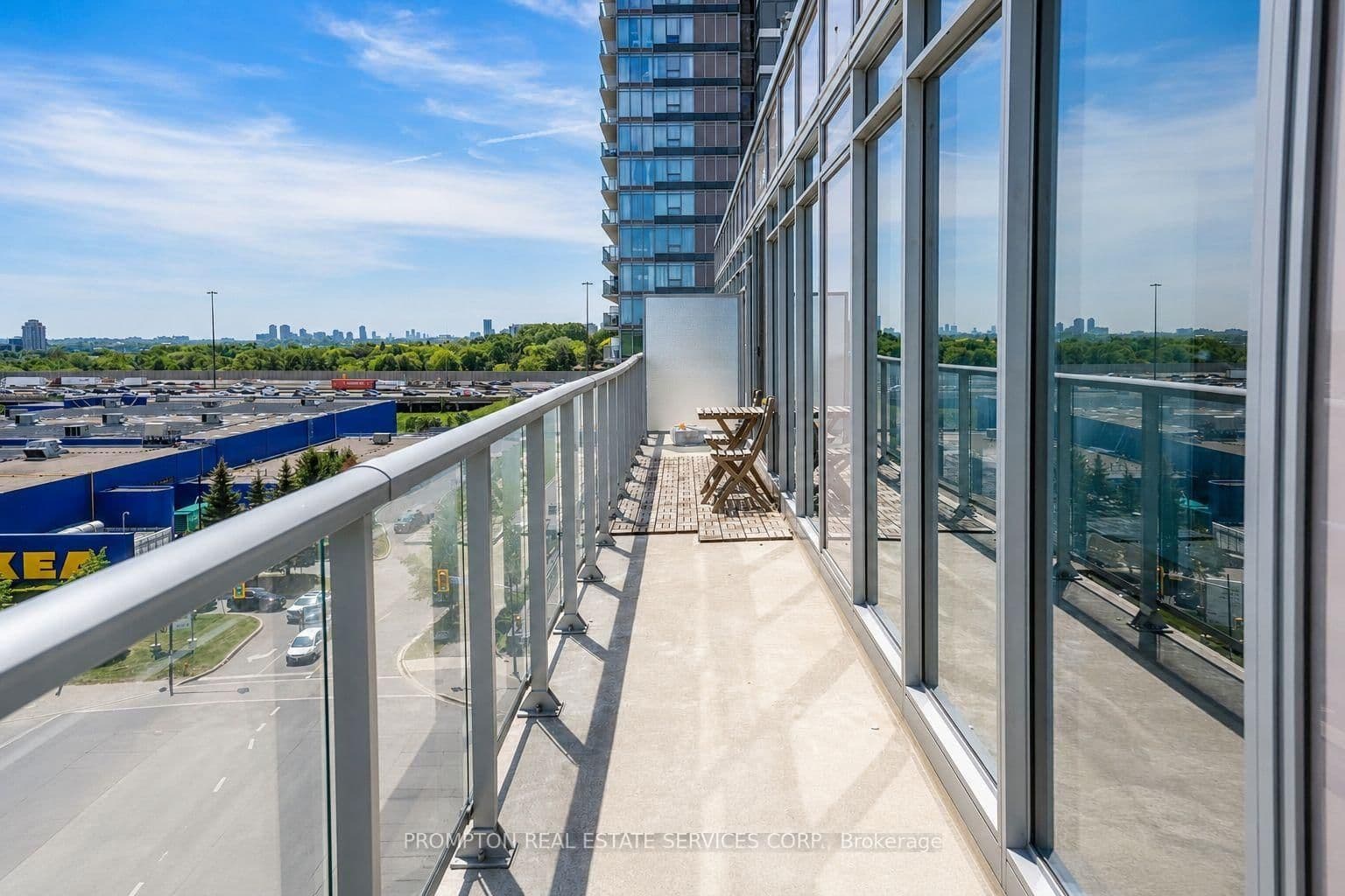 72 Esther Shiner Boulevard, Unit 717 thumbnail 21