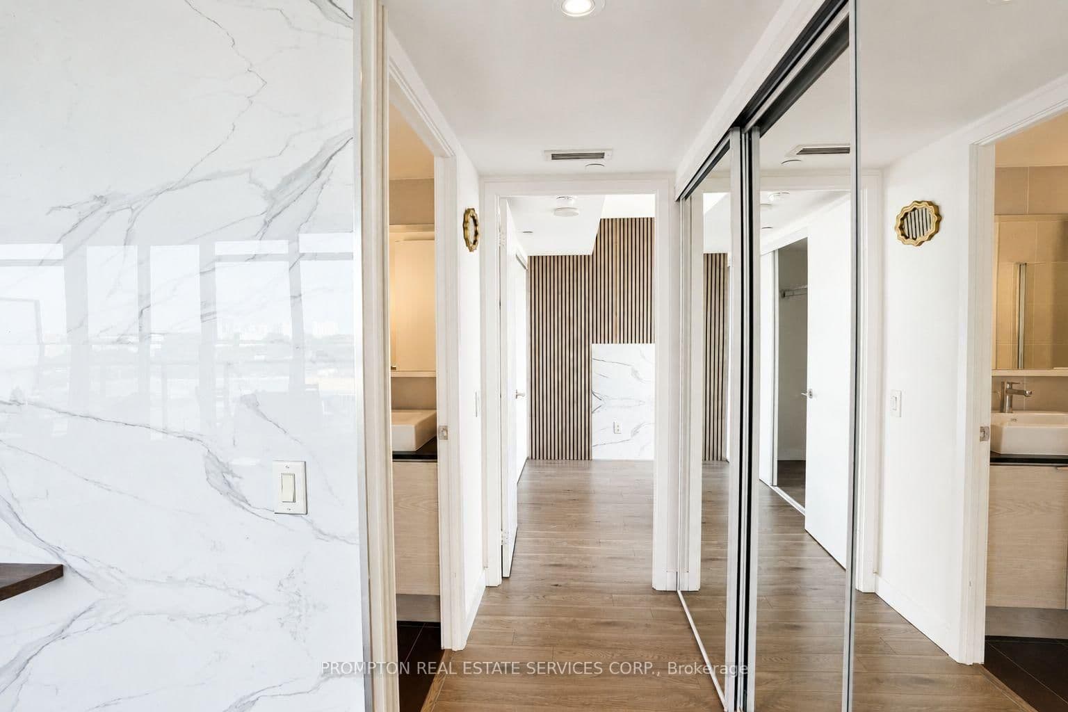 72 Esther Shiner Boulevard, Unit 717 thumbnail 22