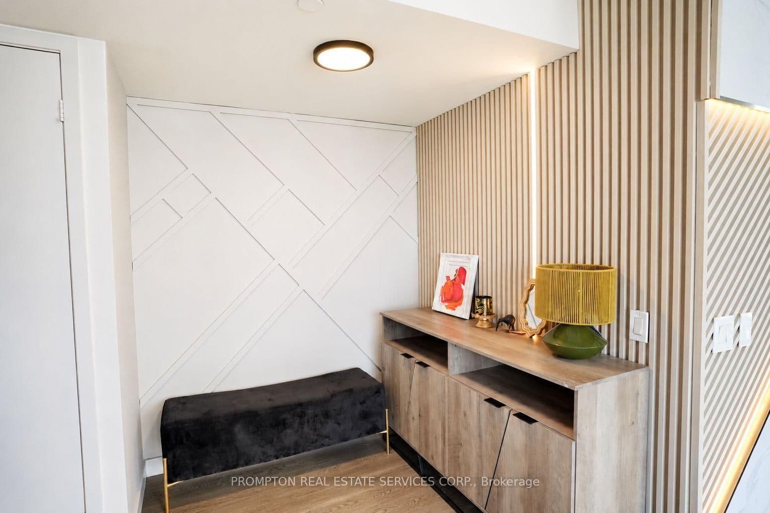 72 Esther Shiner Boulevard, Unit 717 thumbnail 25