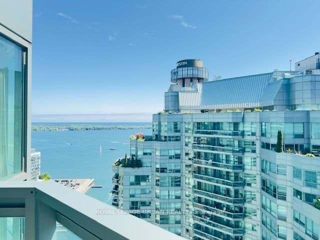 10 Yonge Street, Unit 2702 thumbnail 28