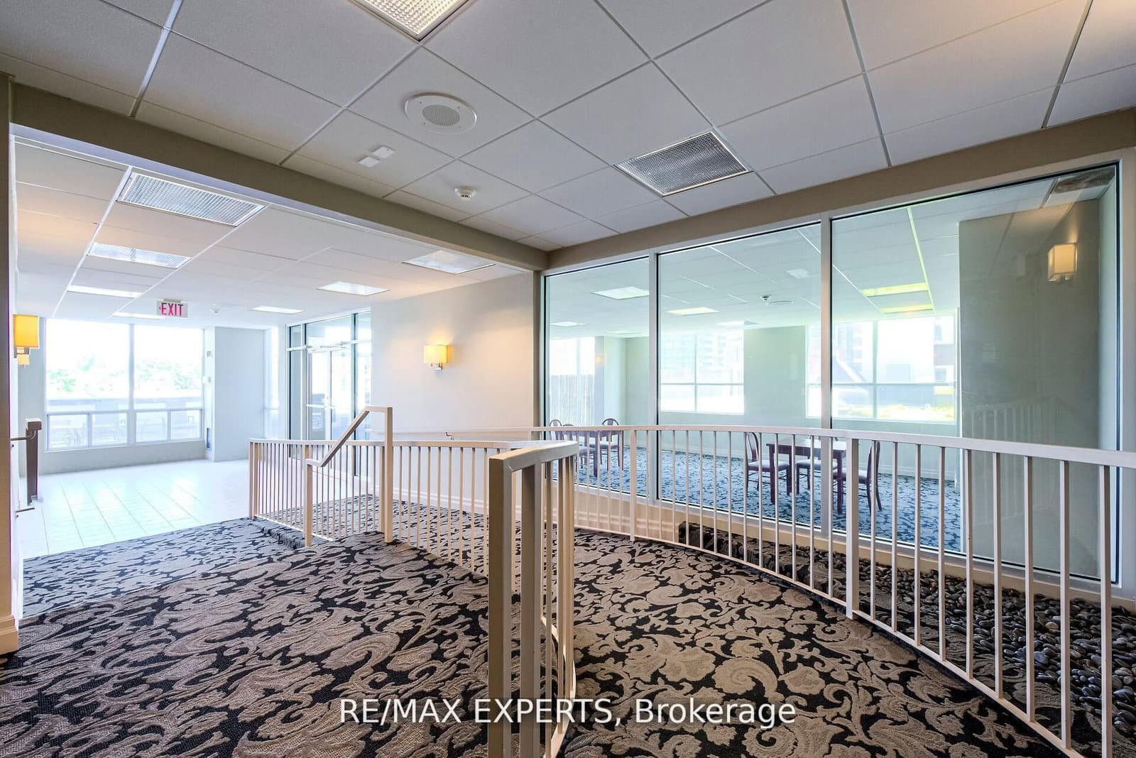 942 Yonge Street, Unit 1006 thumbnail 41