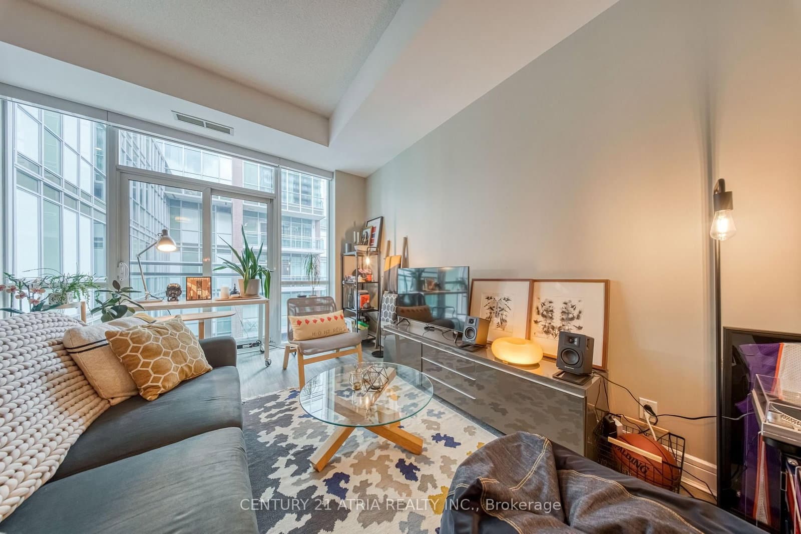 112 George Street, Unit S703 thumbnail 18