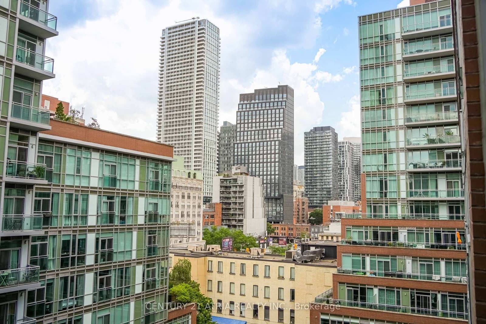 112 George Street, Unit S703 thumbnail 23