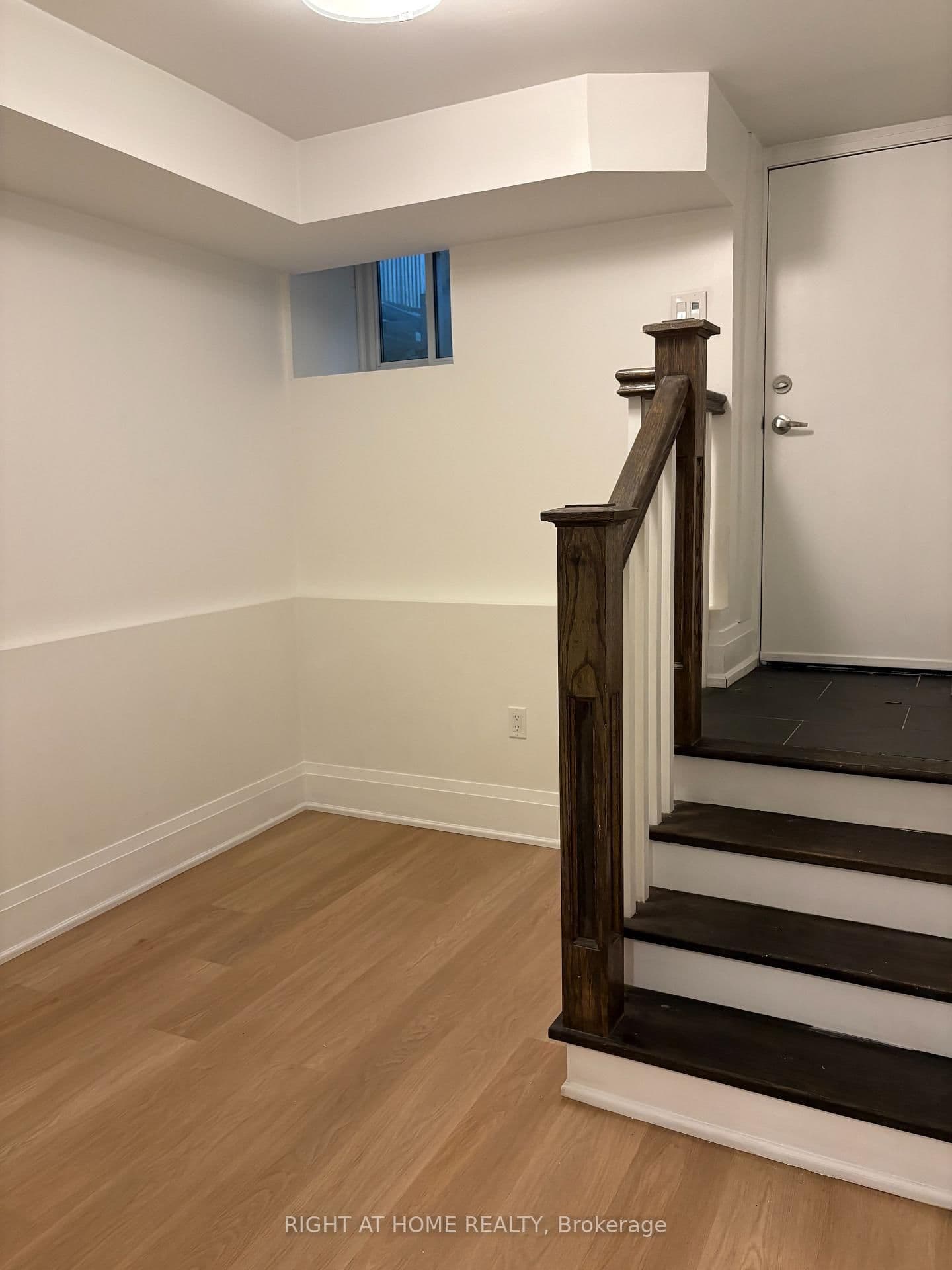 186 Mutual Street, Unit Main thumbnail 7