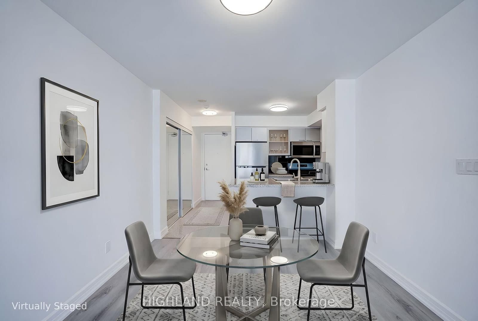 18 Harrison Garden, Unit 1002 thumbnail 4