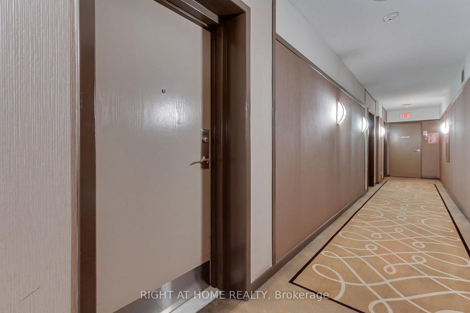 77 Harbour Square, Unit 504 thumbnail 8