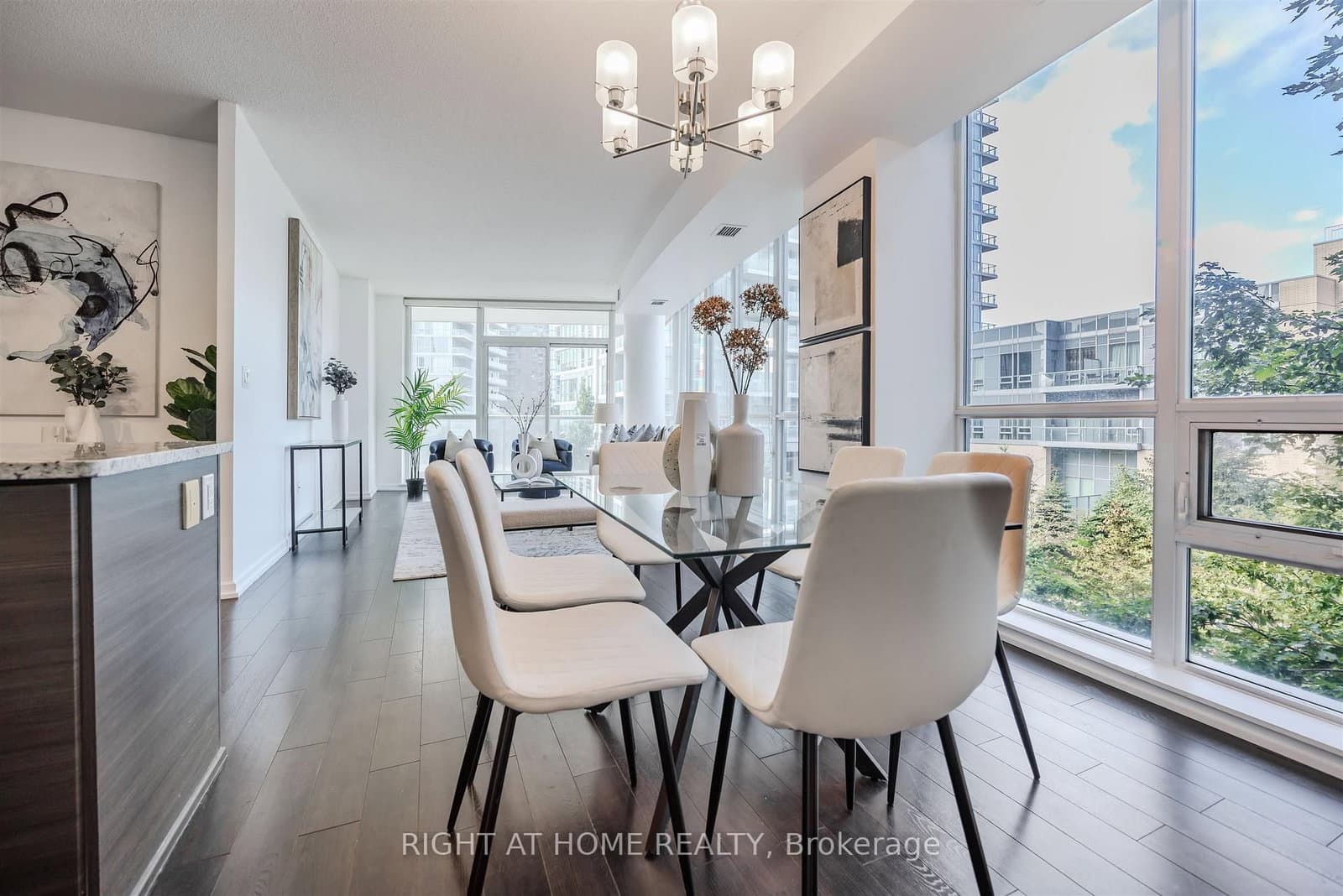 70 Forest Manor Road, Unit 206 thumbnail 15
