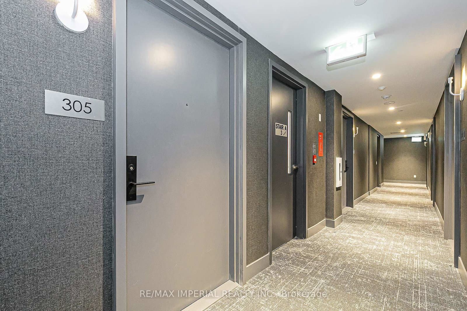 308 Jarvis Street, Unit 305 thumbnail 7