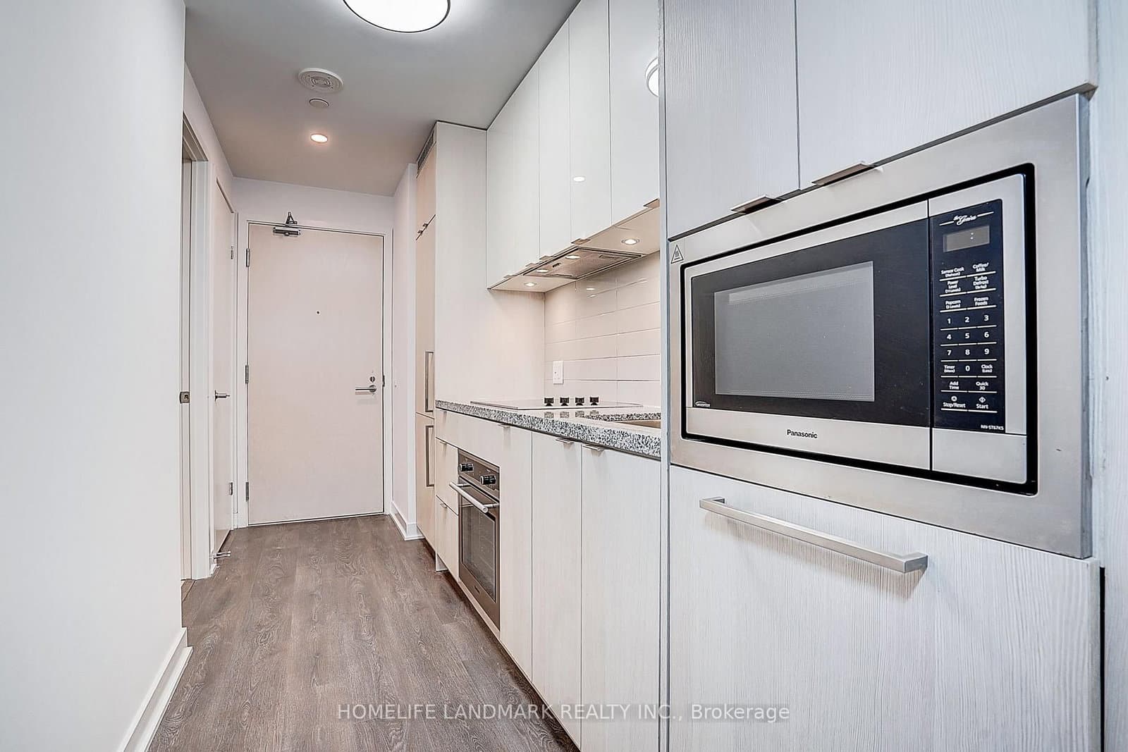115 Blue Jays Way, Unit 702 thumbnail 16