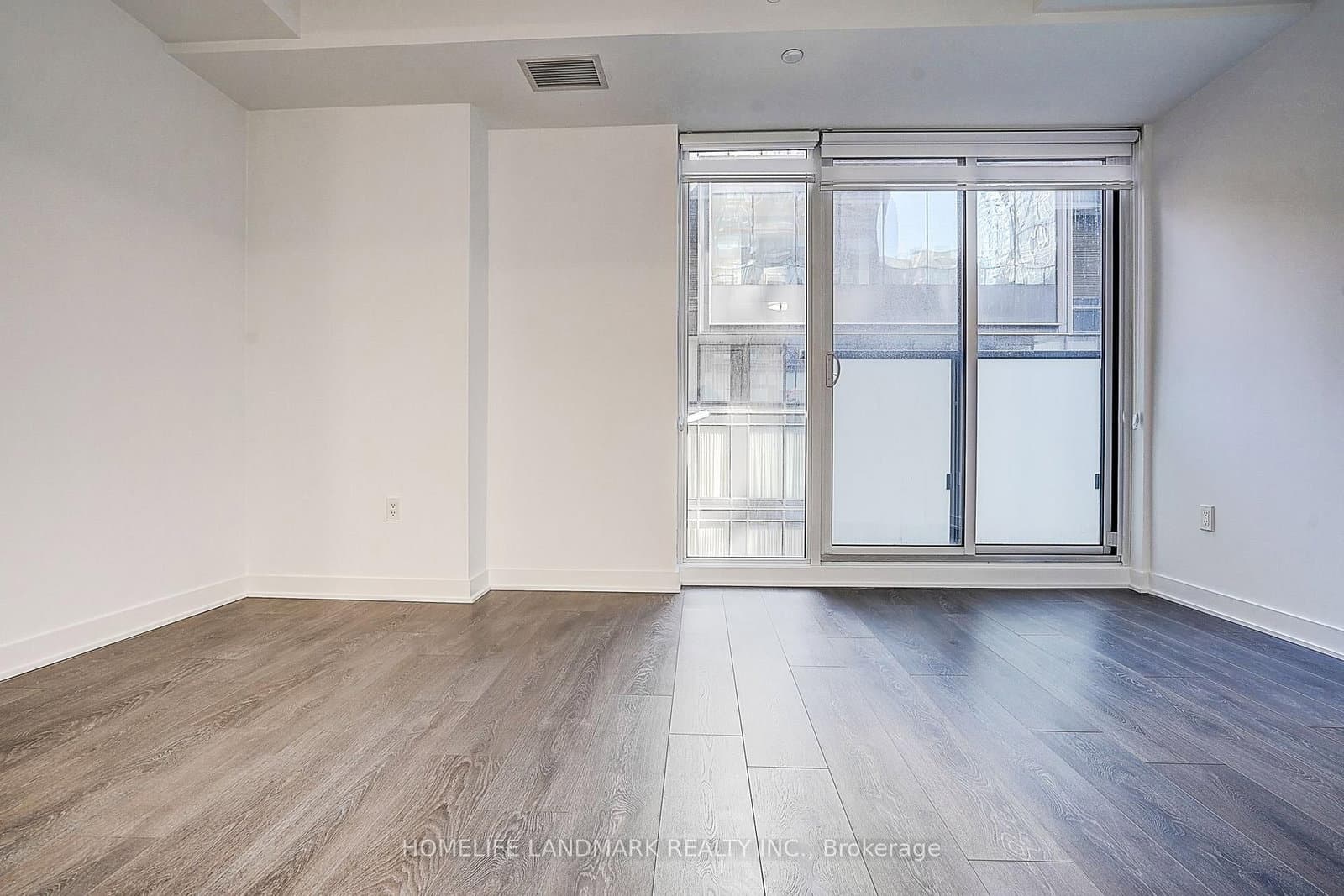 115 Blue Jays Way, Unit 702 thumbnail 19