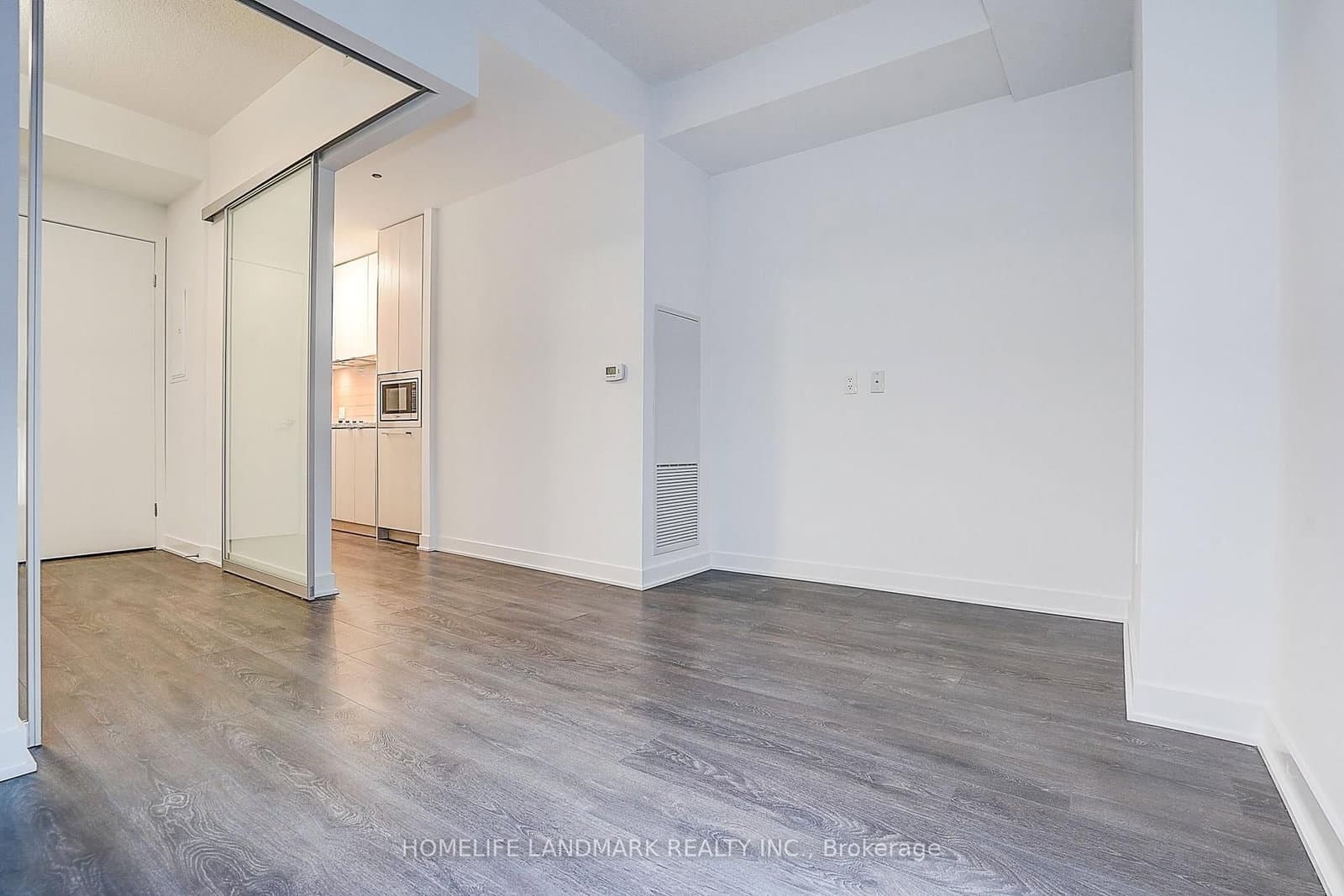 115 Blue Jays Way, Unit 702 thumbnail 24