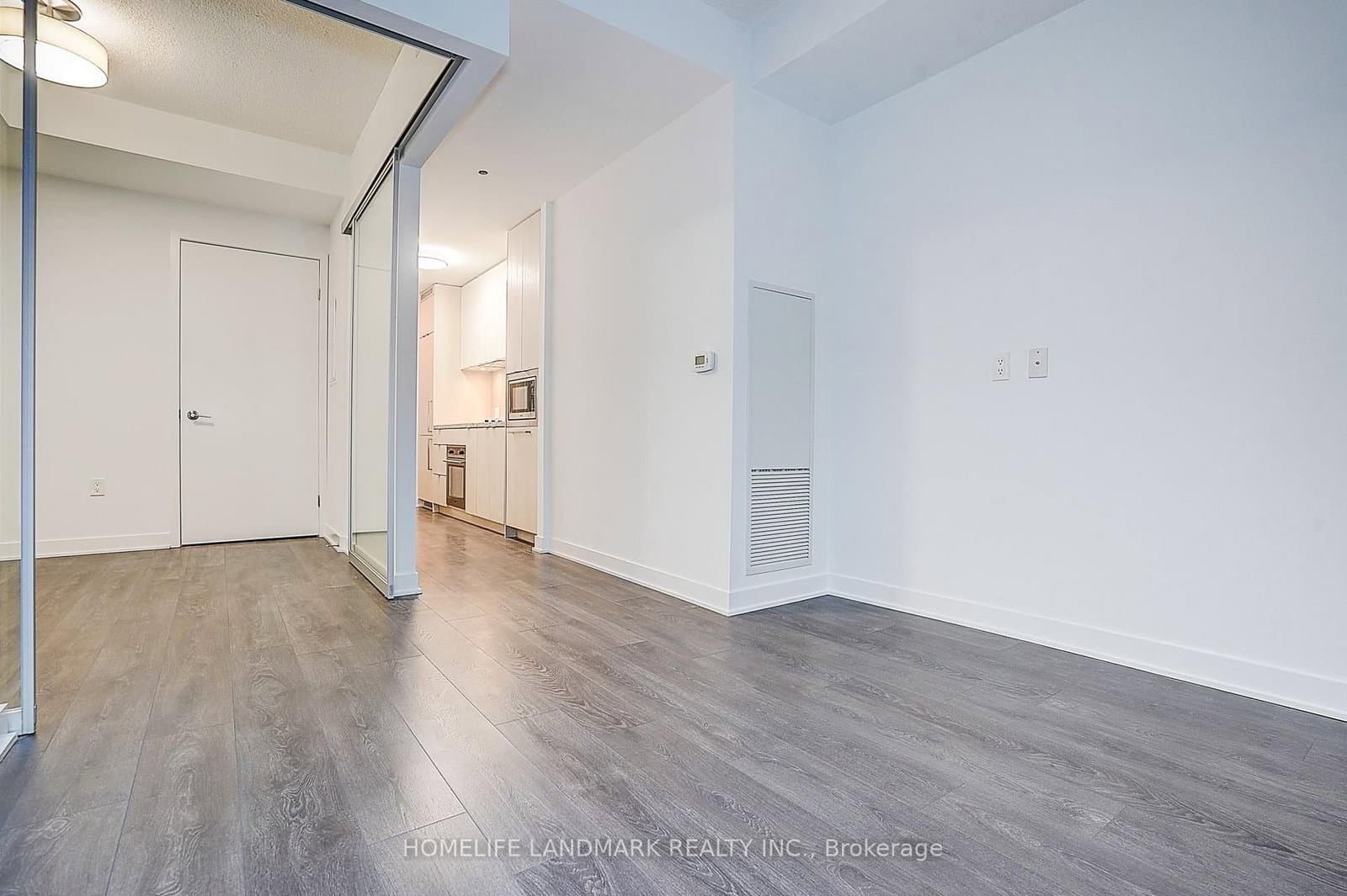 115 Blue Jays Way, Unit 702 thumbnail 25