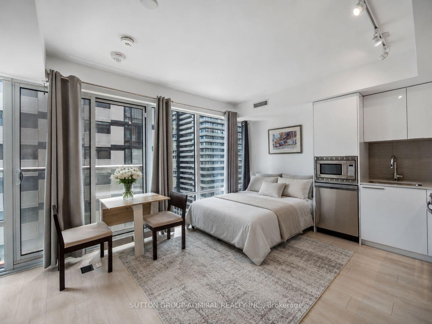 18 Maitland Terrace, Unit 1404 thumbnail 2