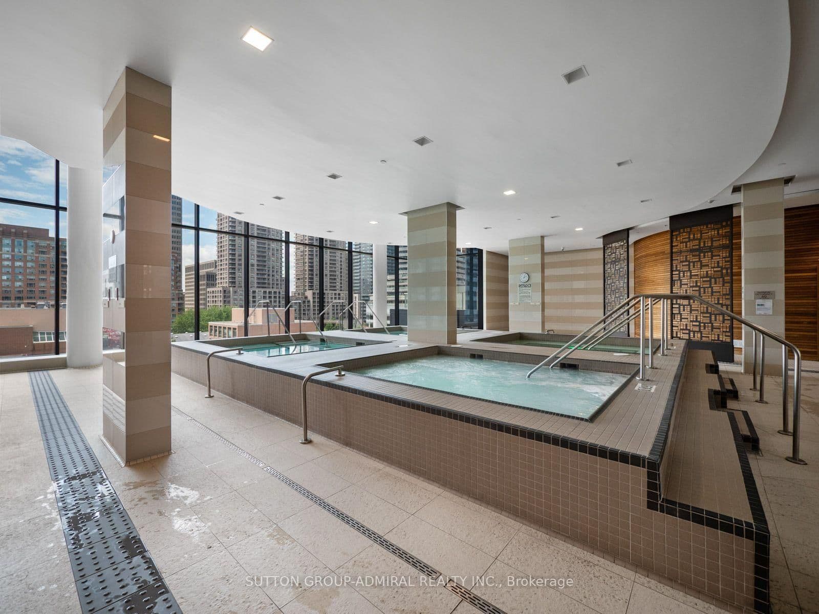 18 Maitland Terrace, Unit 1404 thumbnail 23