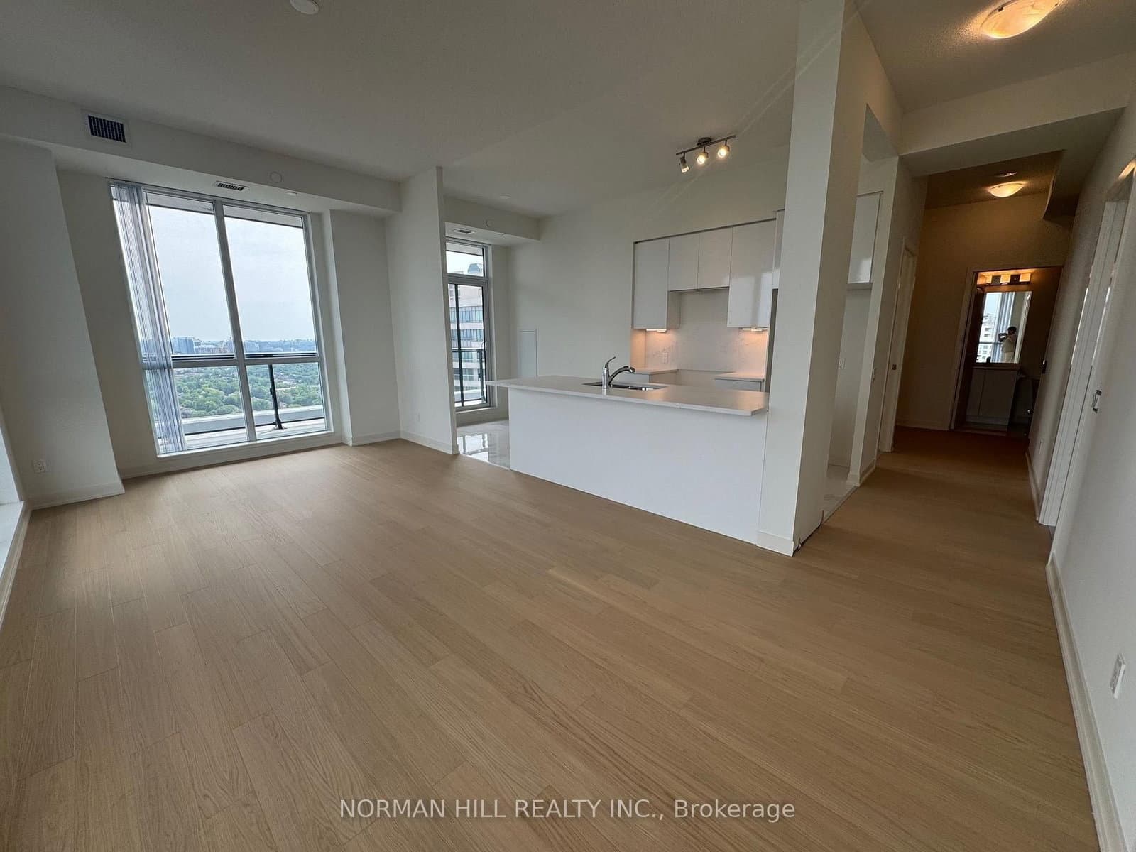 4955 Yonge Street, Unit PH119 thumbnail 11