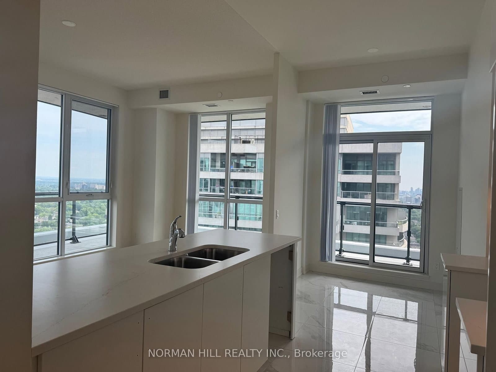 4955 Yonge Street, Unit PH119 thumbnail 14