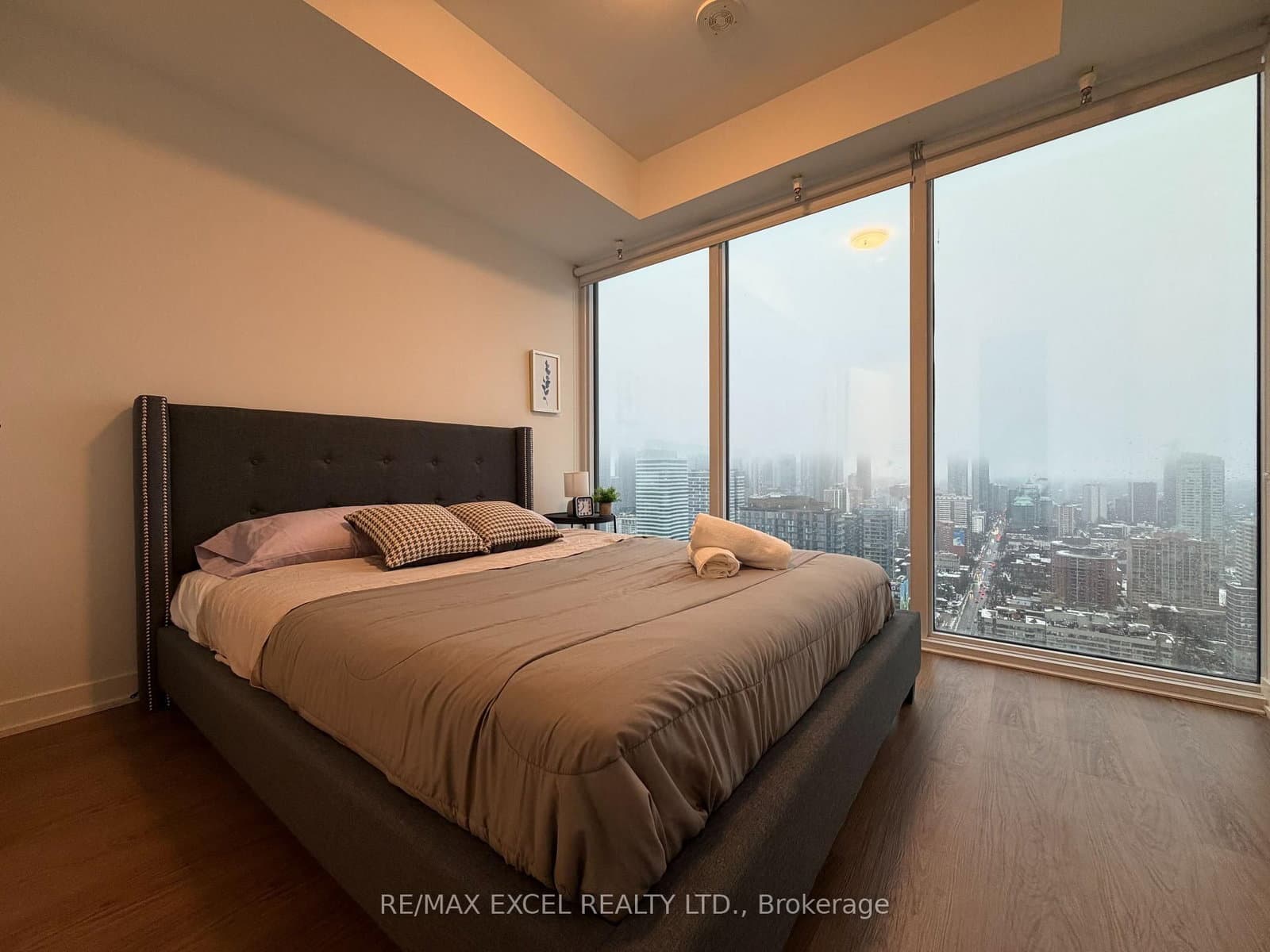 319 Jarvis Street, Unit 4808 thumbnail 7