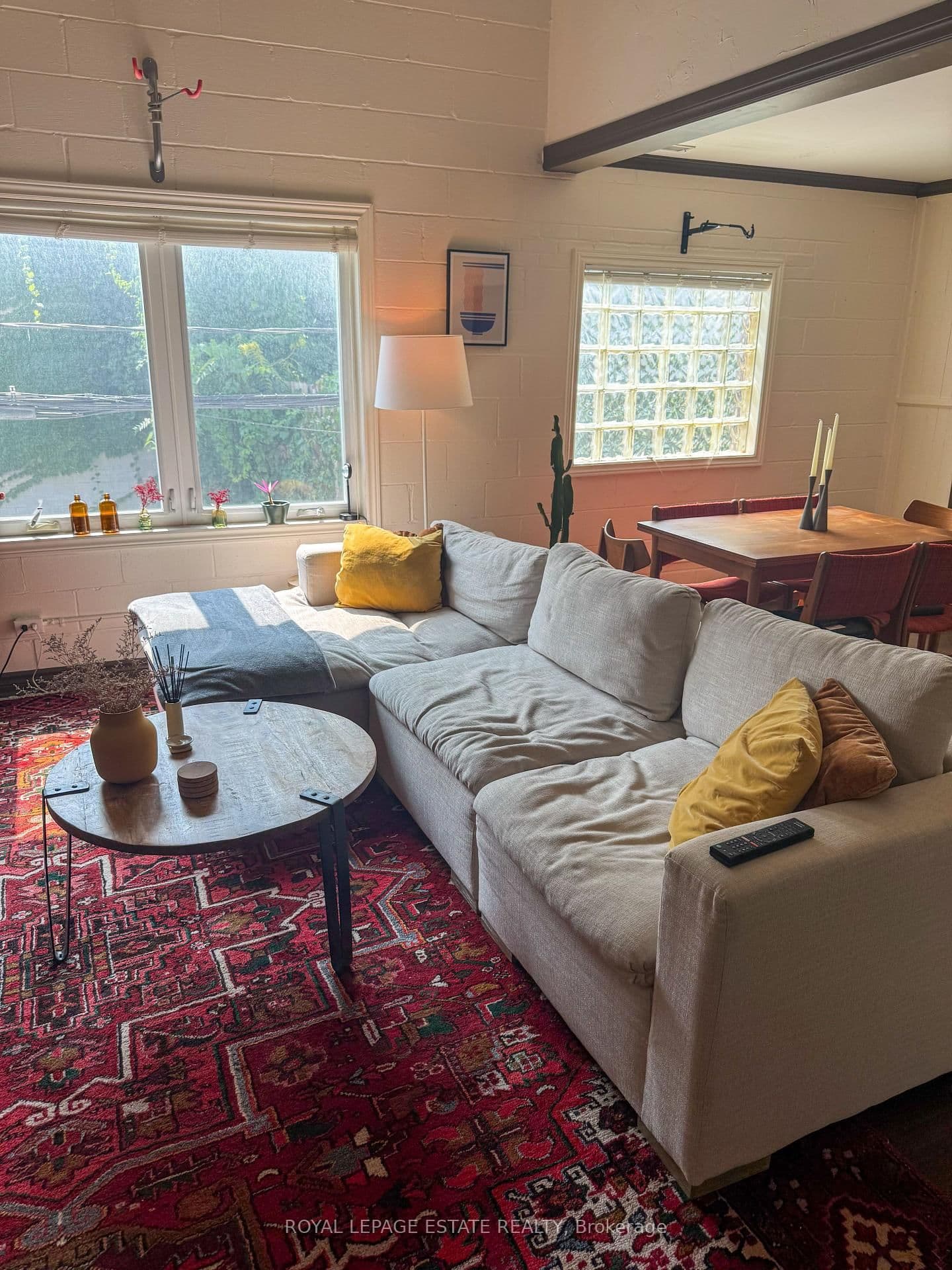 325 Queen Street E, Unit 2D thumbnail 3