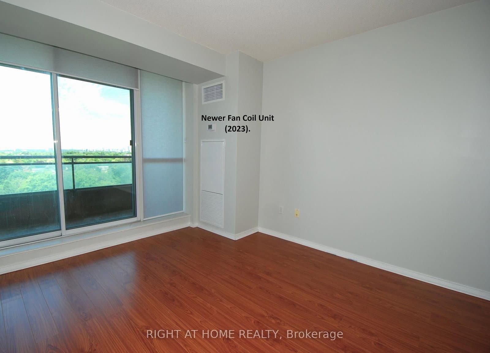 39 Pemberton Avenue, Unit 1009 thumbnail 11
