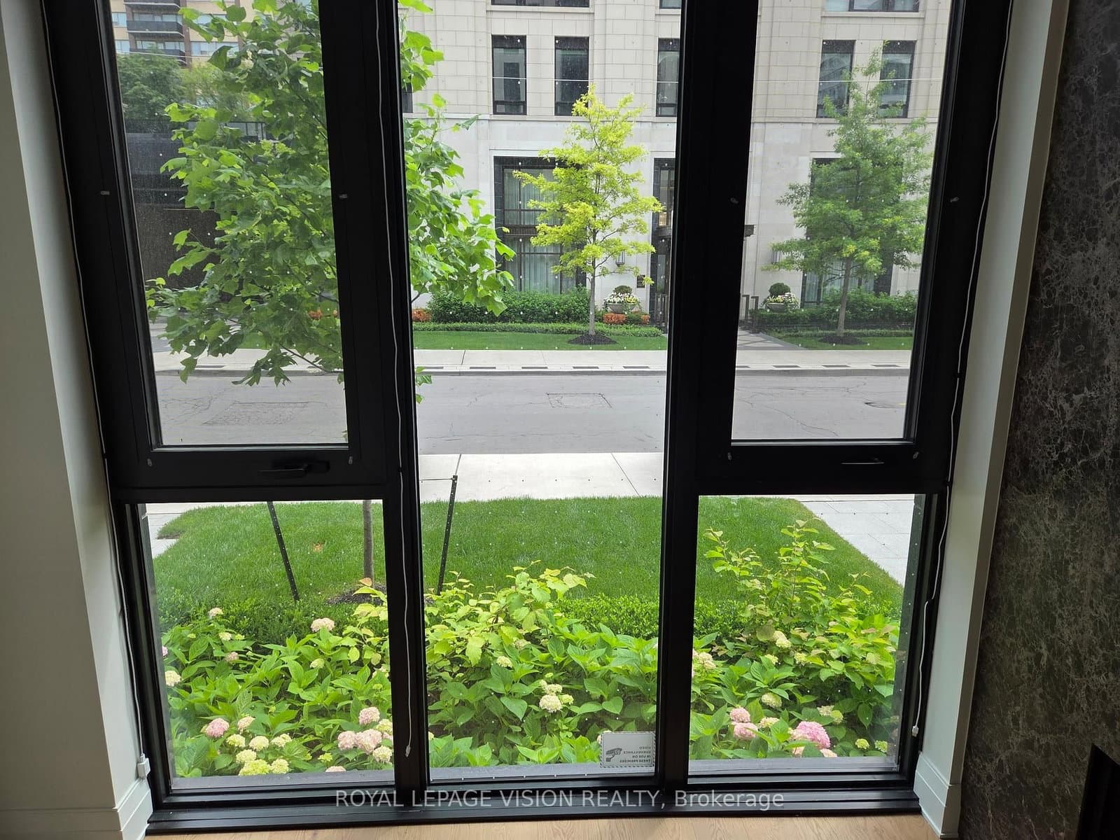 2 Forest Hill Road, Unit 101 thumbnail 26