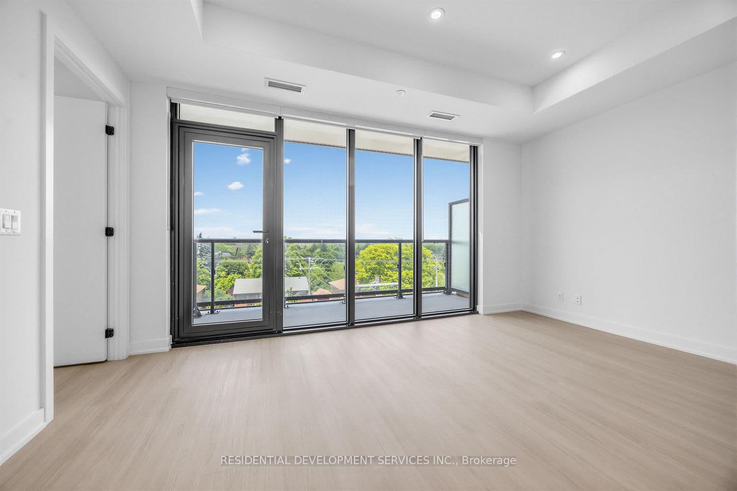 699 Sheppard Avenue E, Unit 619 thumbnail 13