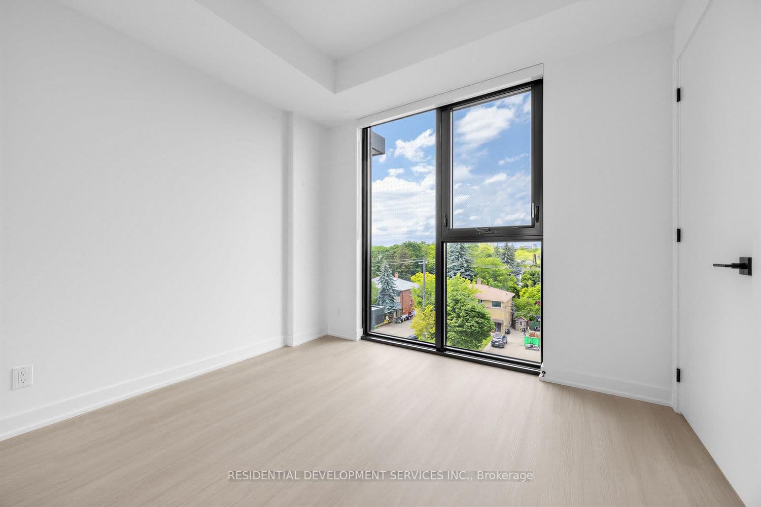 699 Sheppard Avenue E, Unit 619 thumbnail 21