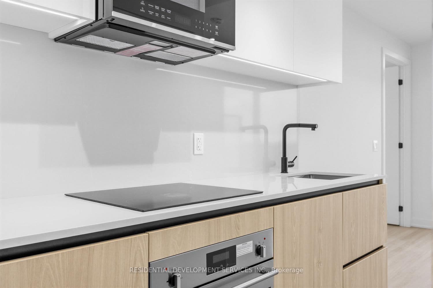 699 Sheppard Avenue E, Unit 619 thumbnail 7