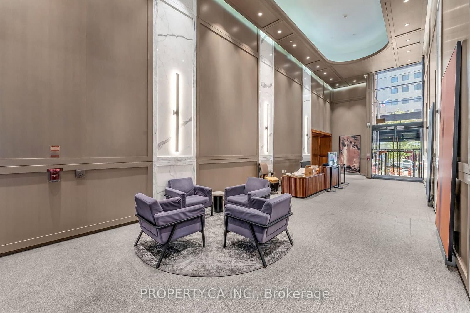 488 University Avenue, Unit 3002 thumbnail 43