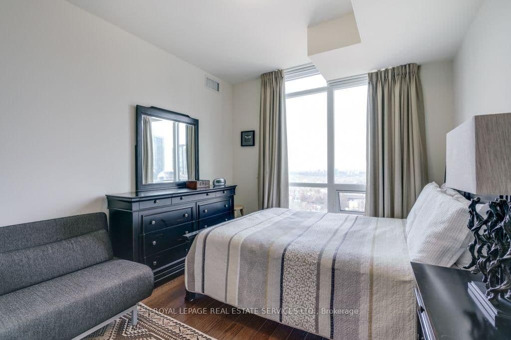 825 Church Street, Unit 2706 thumbnail 15