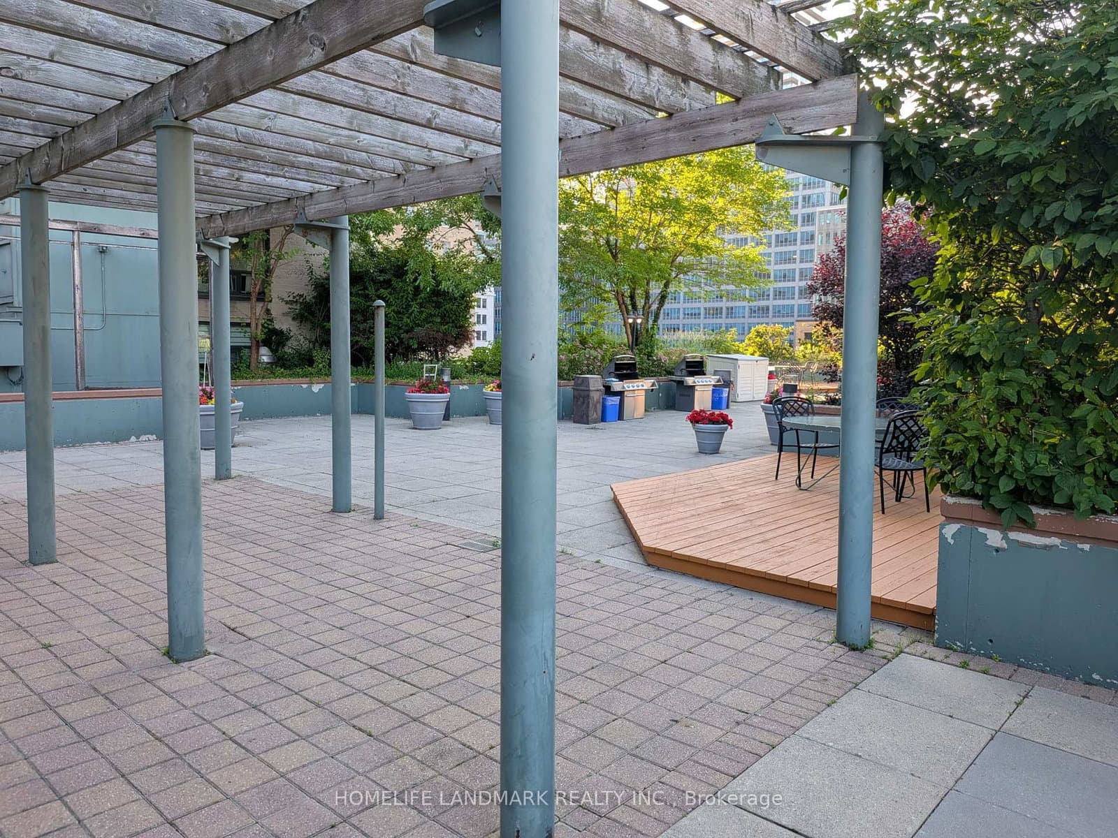 92 King Street E, Unit 805 thumbnail 24