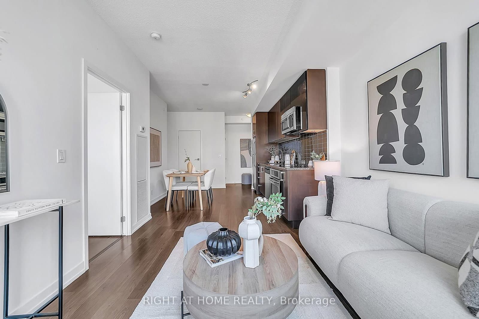 98 Lillian Street, Unit # 916 thumbnail 15