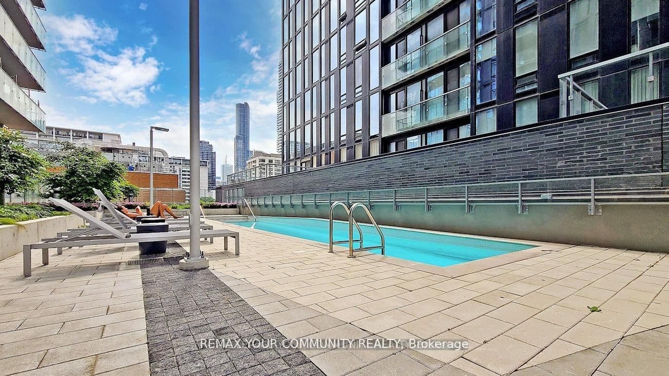 50 Wellesley Street E, Unit 302 thumbnail 20
