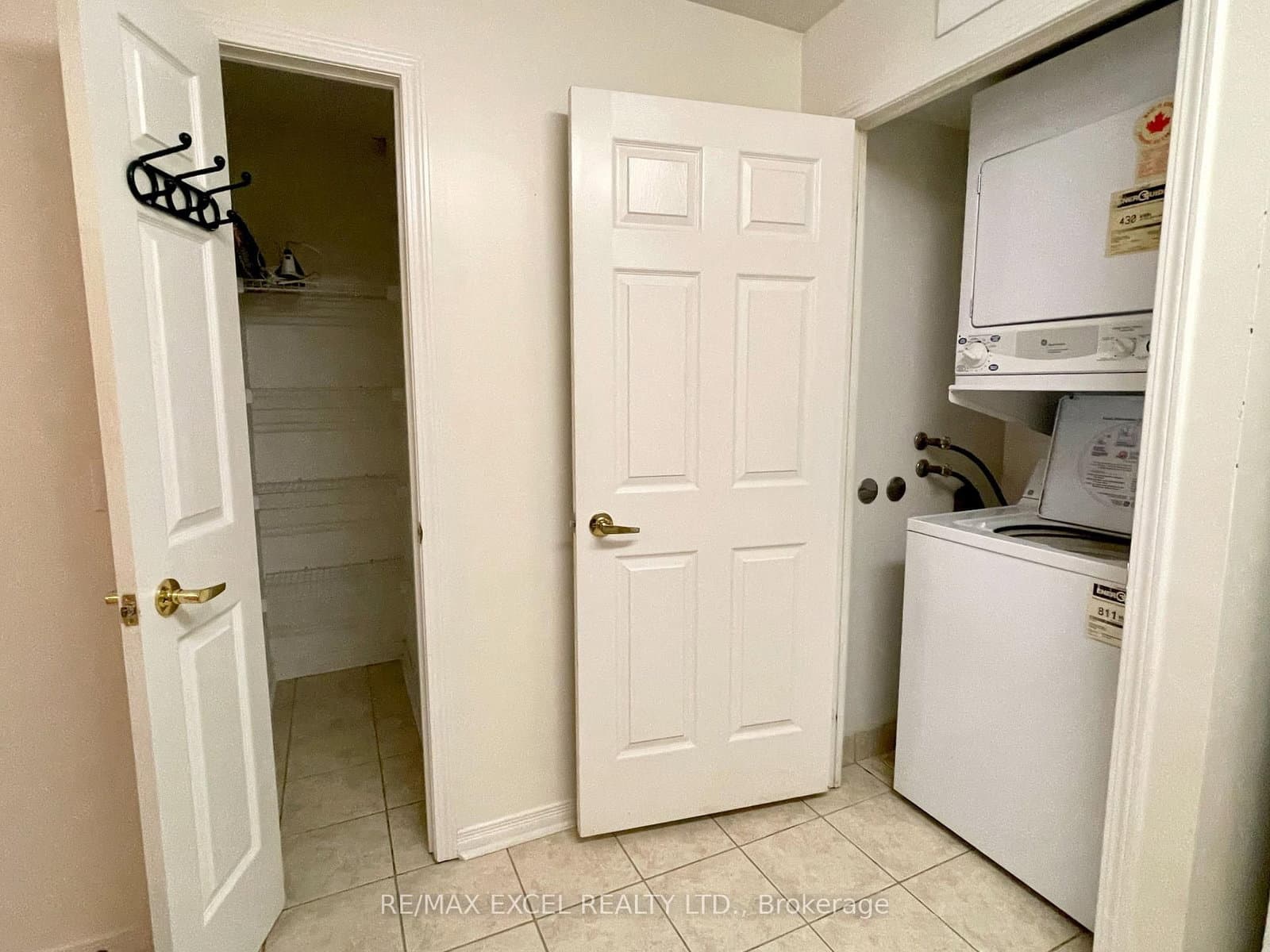 28 Olive Avenue, Unit 201 thumbnail 9