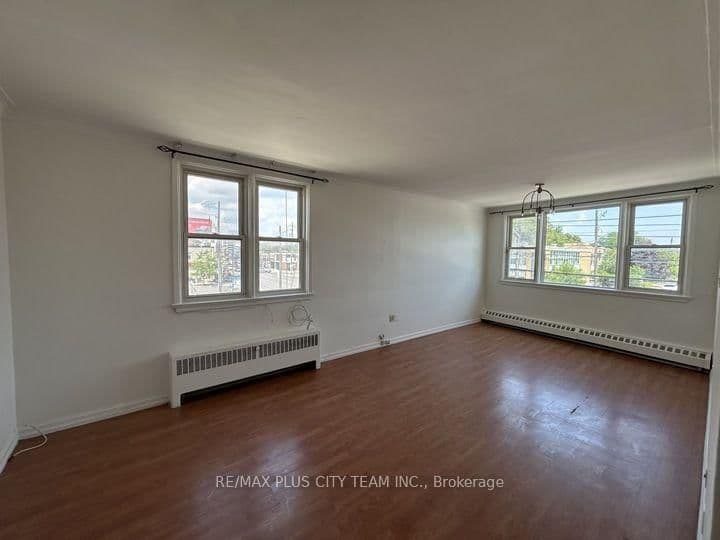 3432 Bathurst Street, Unit 1 - Image 1