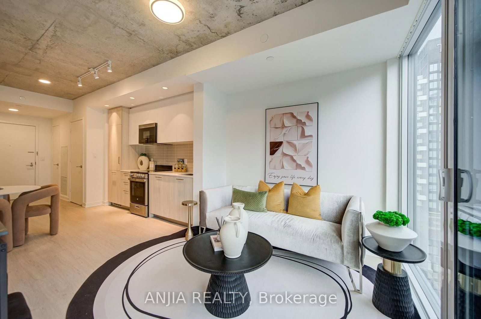 65 Mutual Street, Unit 2303 thumbnail 15