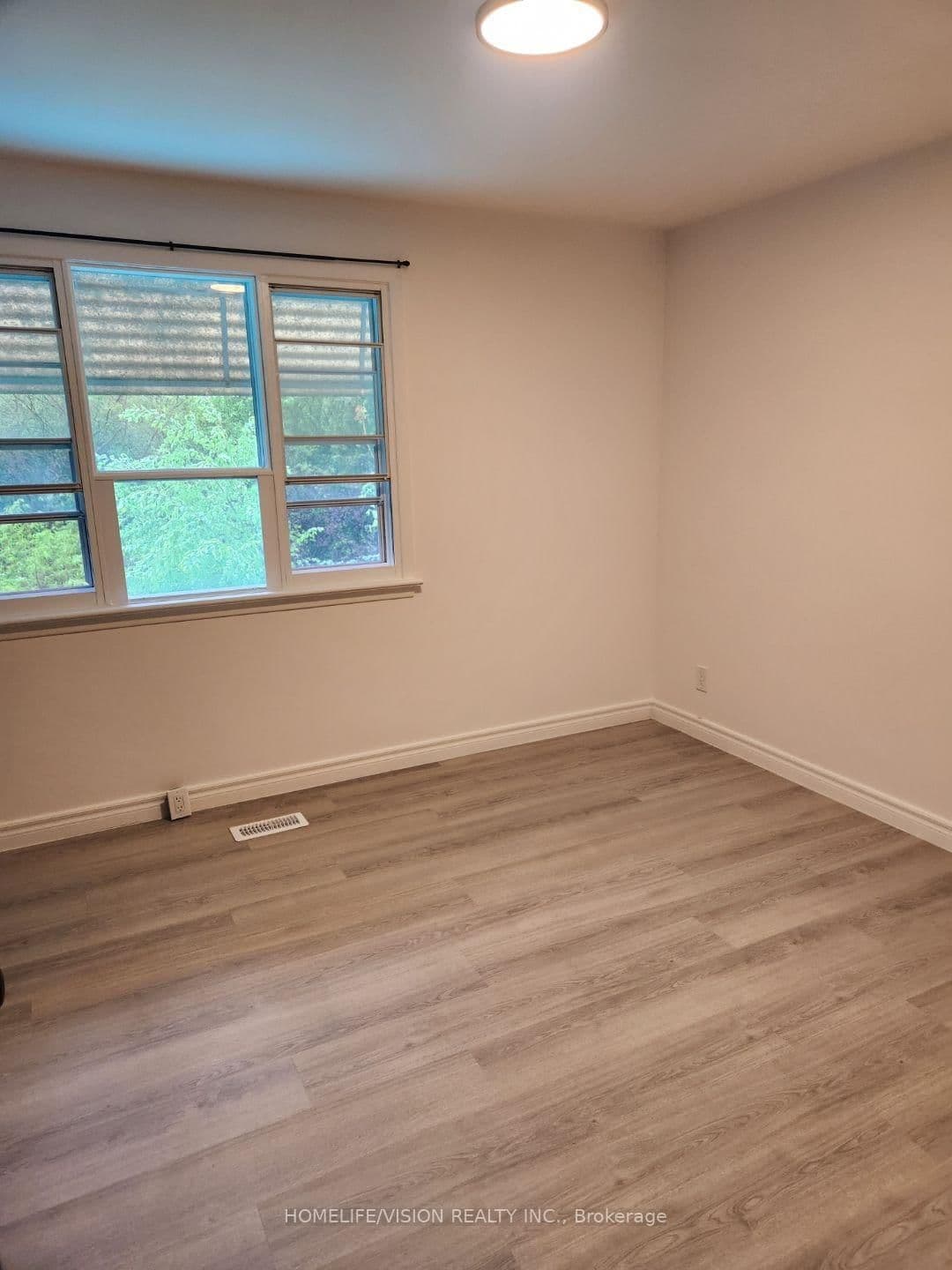 6 Brenham Crescent thumbnail 9