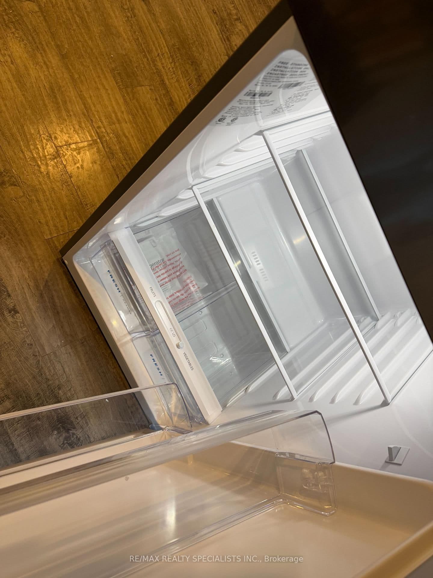 450 Bathurst Street, Unit 2 thumbnail 7