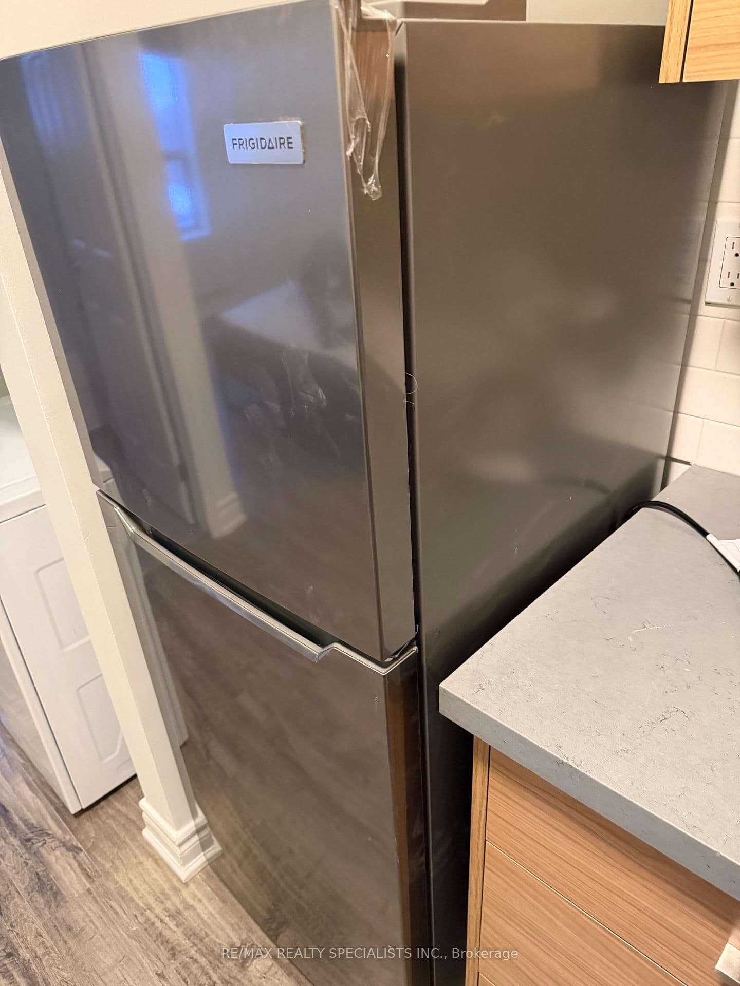450 Bathurst Street, Unit 2 thumbnail 8