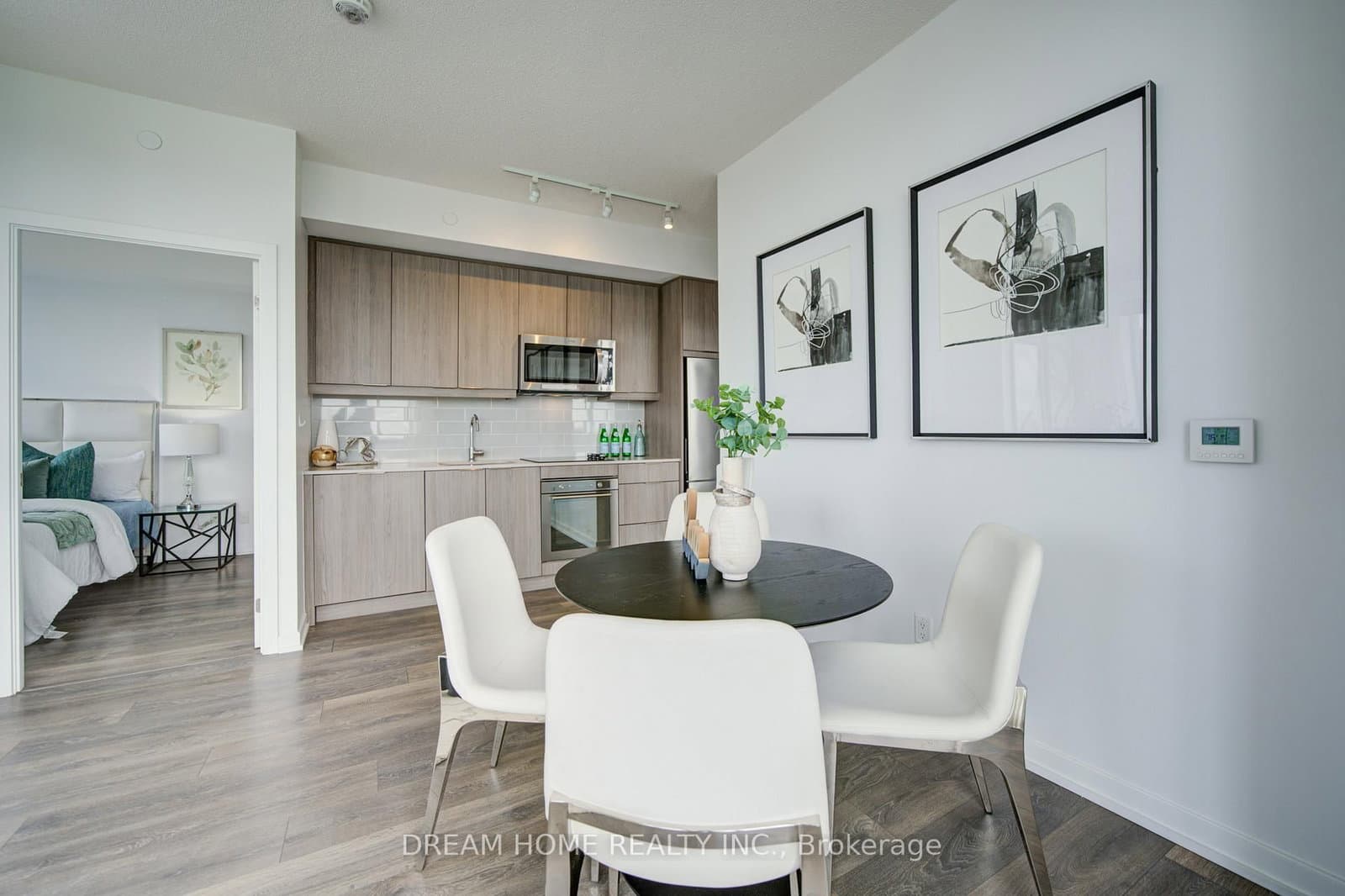 32 Forest Manor Road, Unit 2902 thumbnail 14