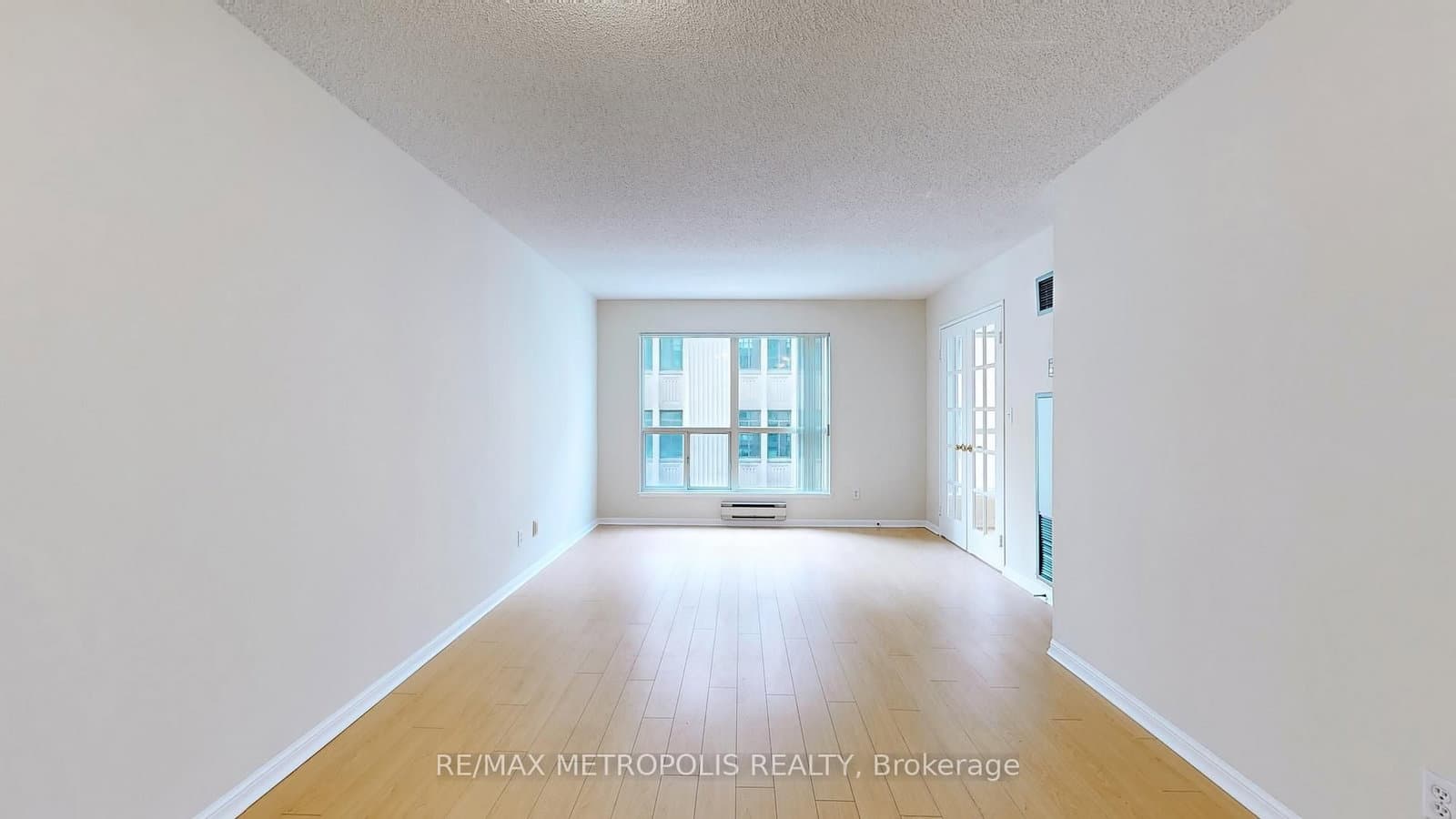7 Carlton Street, Unit 810 thumbnail 16