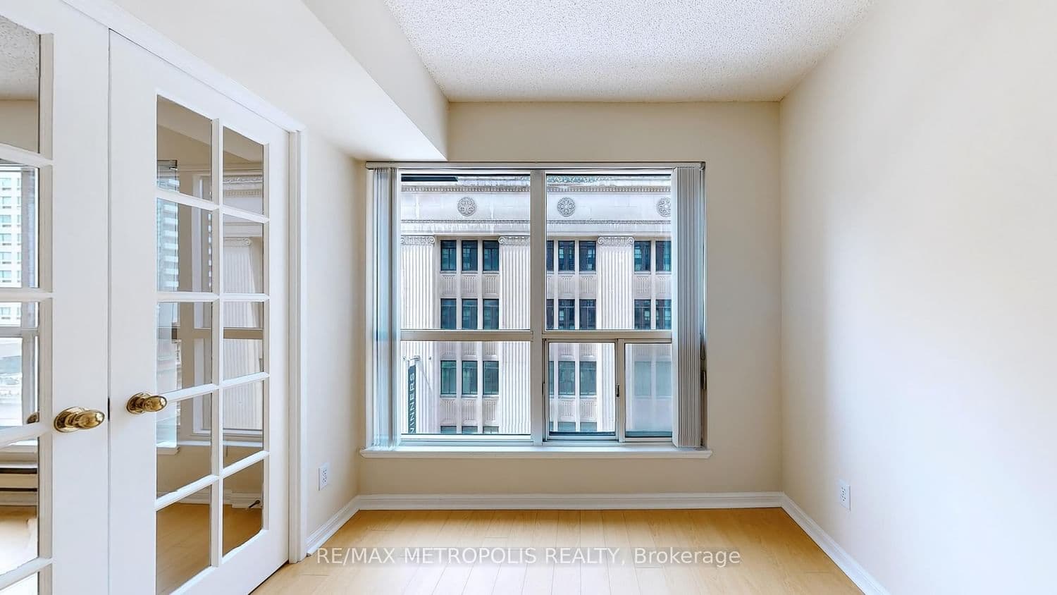 7 Carlton Street, Unit 810 thumbnail 30
