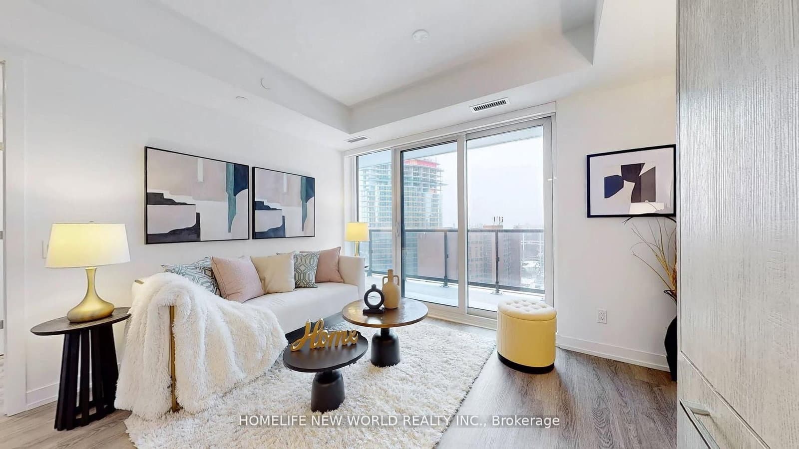 771 Yonge Street, Unit 1908 thumbnail 6